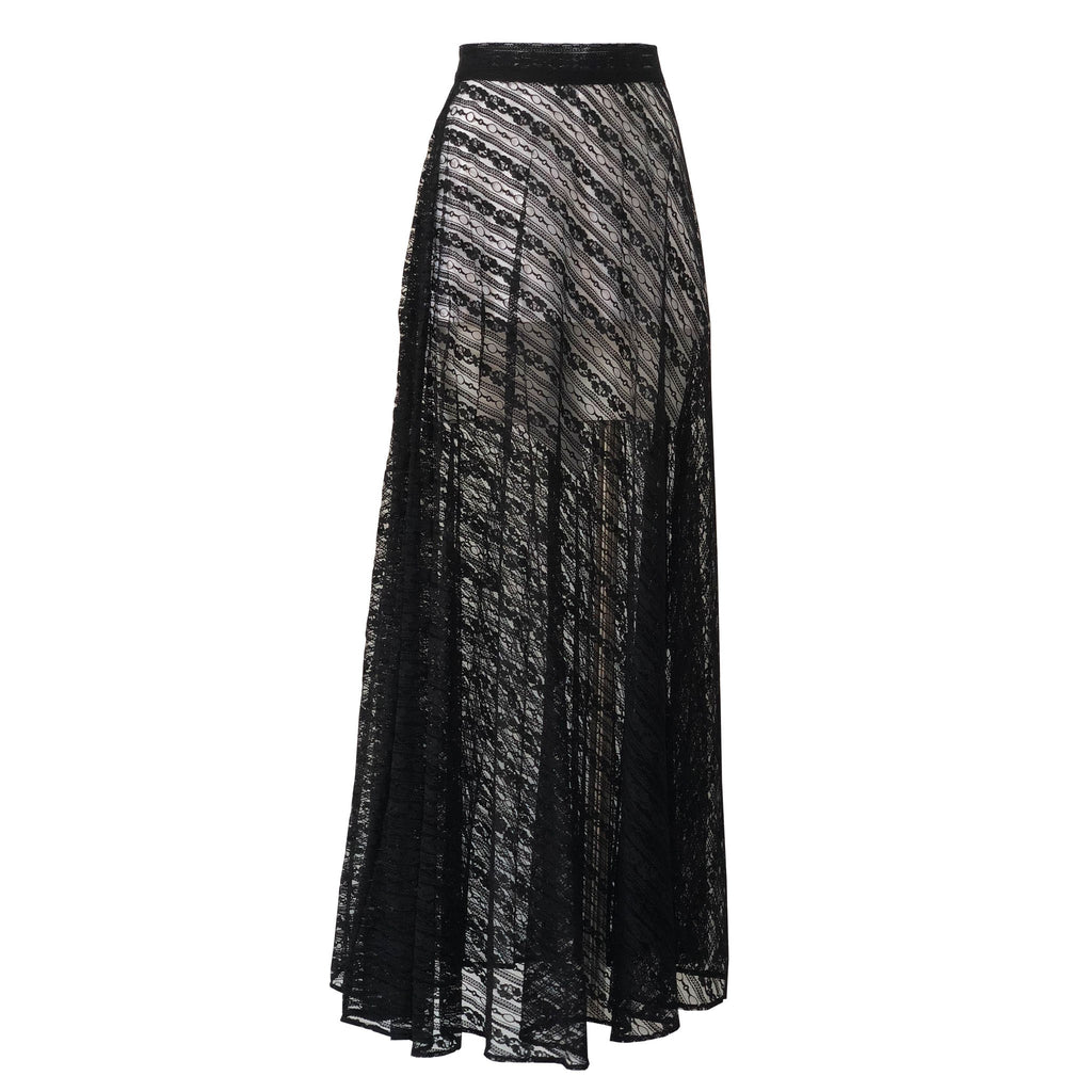 tulle skirt
